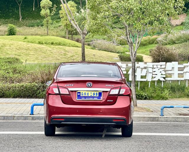 Changan Alsvin V5 2014 car image #10