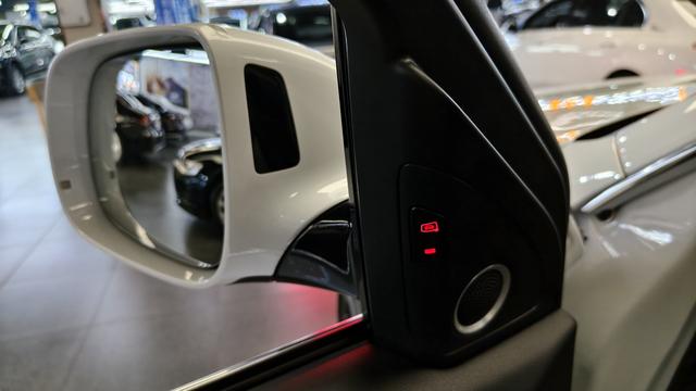 Audi Q5 (Imported) 2016 #10 Audi Q5 (Imported) 2016 car image #10