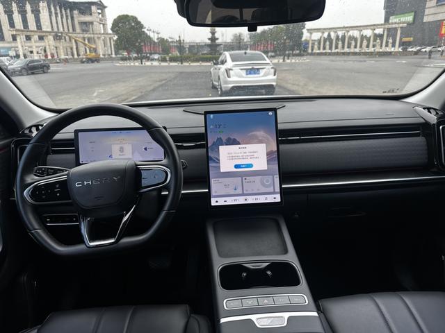 Chery Exploration 06 C-DM 2024 car image #10