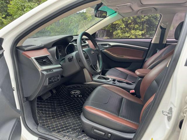 BYD G5 2014 immagine di auto #10