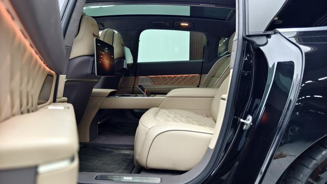 蔚来 蔚来ET9 2025 汽车图片 #10