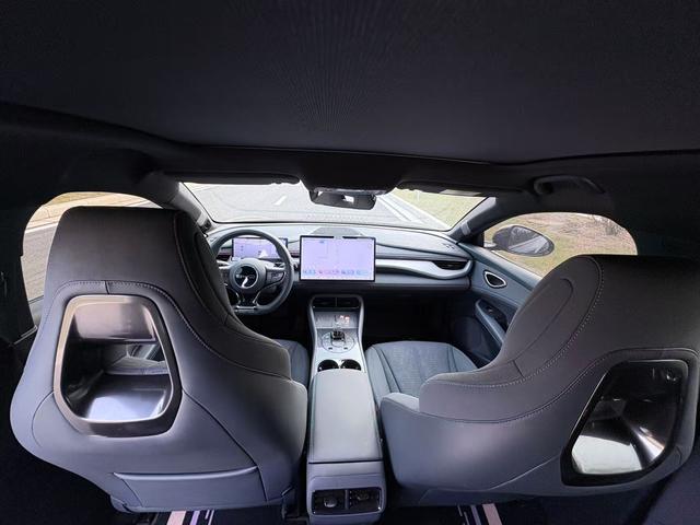 BYD Seal 06GT 2025 car image #10