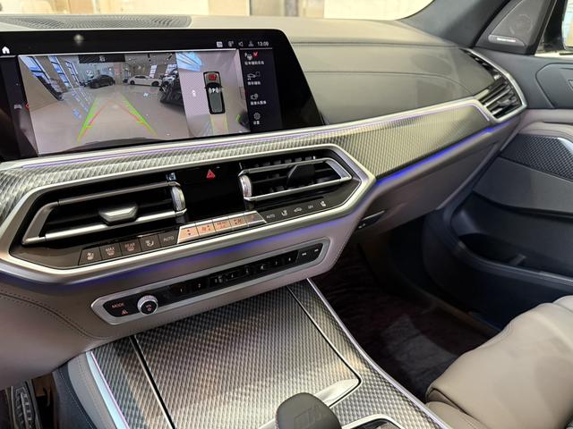 BMW X5 M 2021 #10 BMW X5 M 2021 car image #10