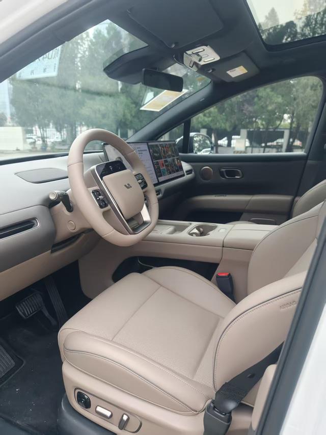 理想汽车 理想i6 2025 汽车图片 #10