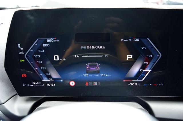 BMW 2 Series صورة سيارة #10