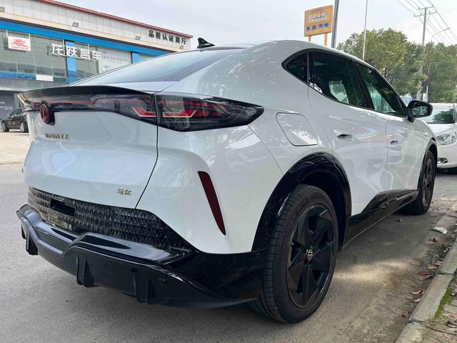 Volkswagen ID.UNYX 06 2024 image de voiture #10