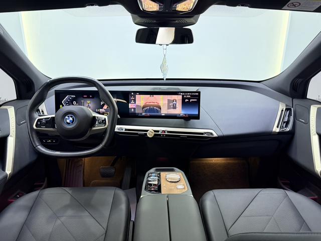 BMW iX 2022 #10 BMW iX 2022 car image #10