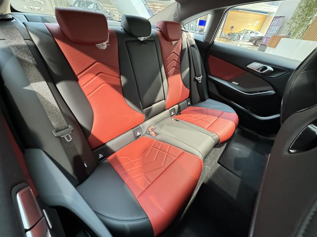 BMW 2 Series #10 BMW 2 Series car image #10