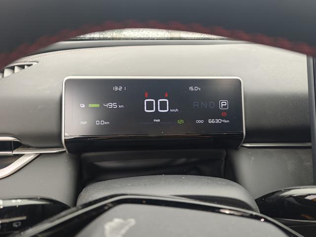 哪吒汽车 哪吒X 2023 汽车图片 #10