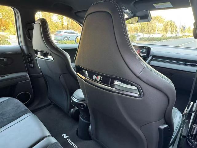 Hyundai IONIQ 5 N 2025 car image #10