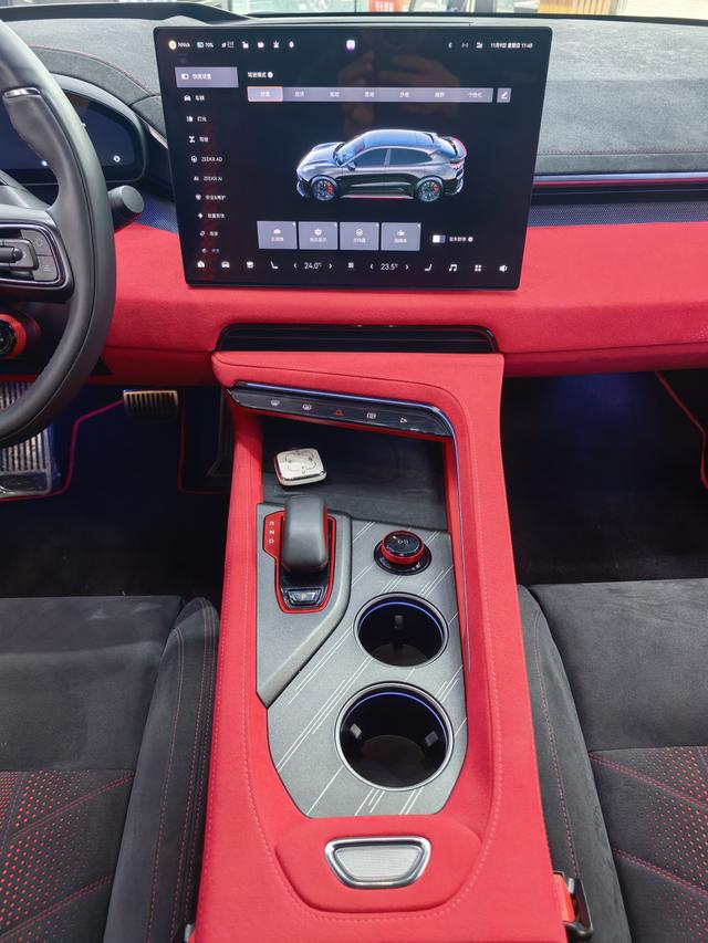 极氪 极氪001 FR 2023 汽车图片 #10