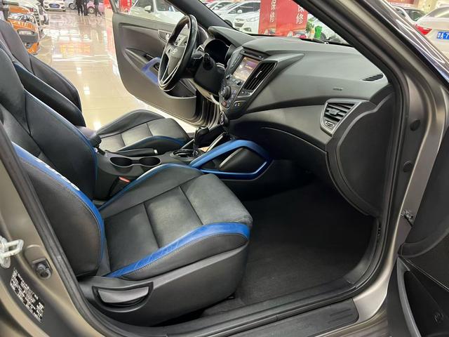 Hyundai Veloster 2016 #10 Hyundai Veloster 2016 car image #10