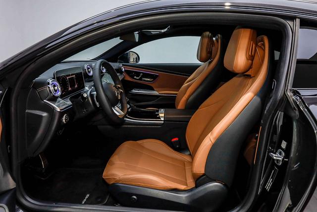 Mercedes-Benz CLE Class 2025 immagine di auto #10