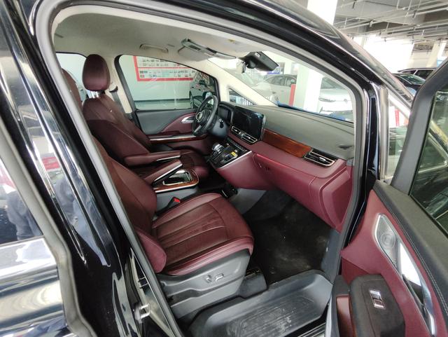 HongQi HQ9 2023 #10 HongQi HQ9 2023 car image #10