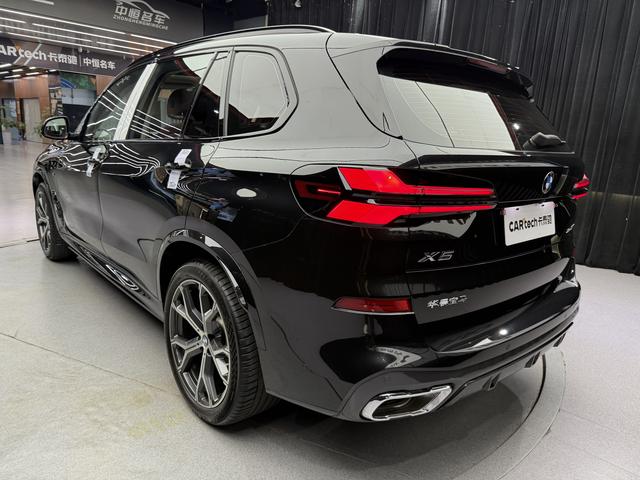 BMW X5 2024 #10 BMW X5 2024 صورة سيارة #10