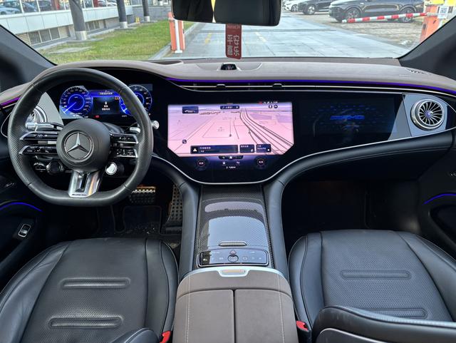 Mercedes-Benz EQS AMG 2024 immagine di auto #10