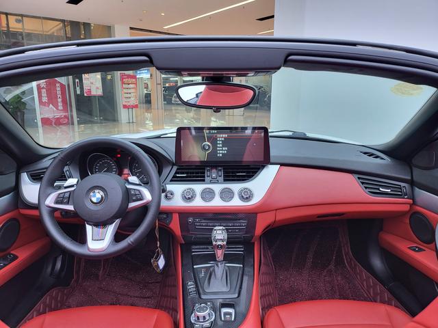 BMW Z4 2011 #10 BMW Z4 2011 car image #10