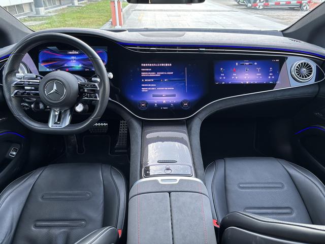 Mercedes-Benz EQS AMG 2024 imagen de coche #10