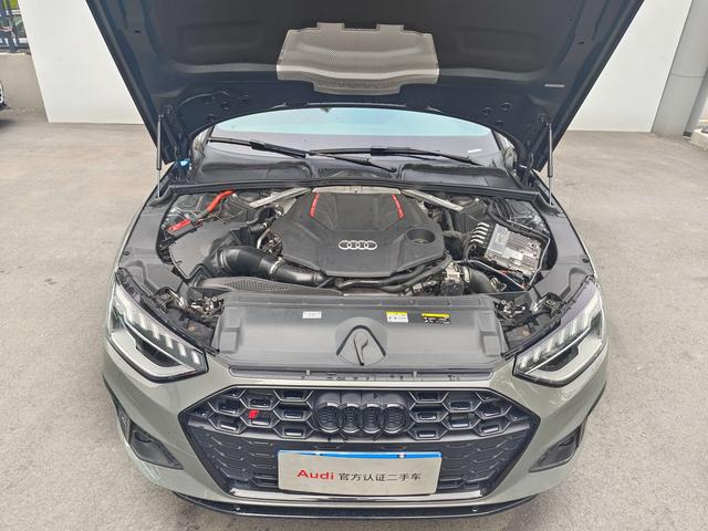 Audi S4 2023 صورة سيارة #10