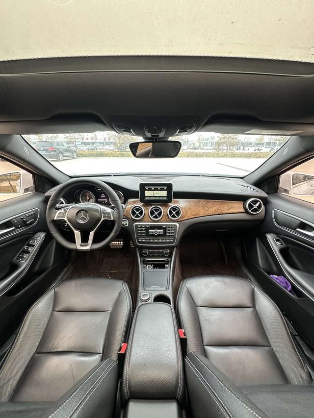 Mercedes-Benz GLA Class (Imported) 2015 #10 Mercedes-Benz GLA Class (Imported) 2015 car image #10