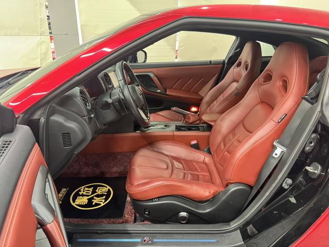 日产 日产GT-R 2015 汽车图片 #10