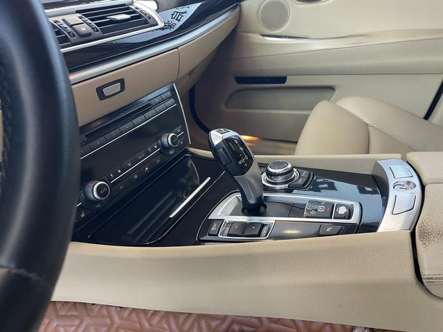 BMW 1 Series M 2013 car image #10