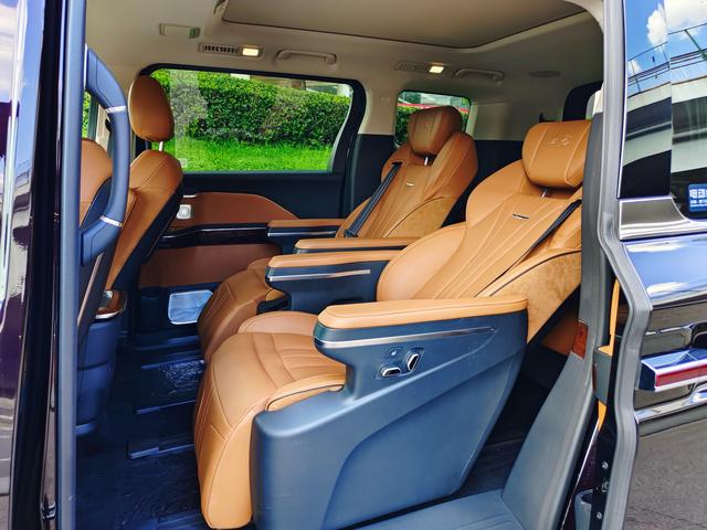 HongQi XinMingShi 2023 car image #10