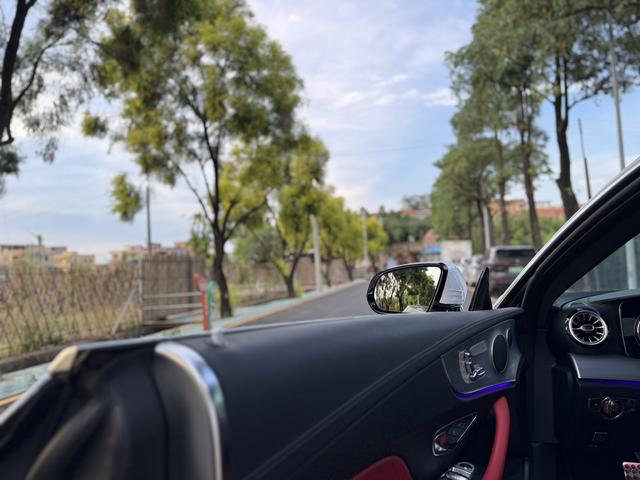 Mercedes-Benz E Class (Imported) 2017 car image #10