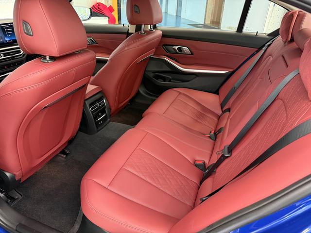 BMW M8 2023 car image #10