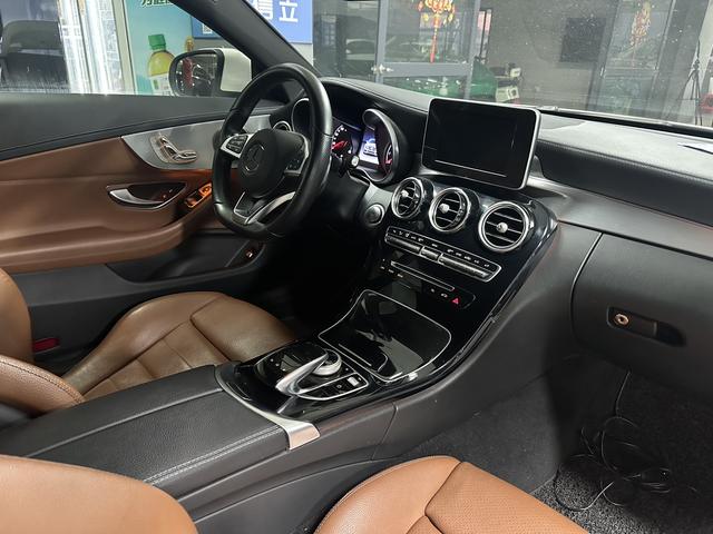 Mercedes-Benz Viano (Imported) 2016 immagine di auto #10