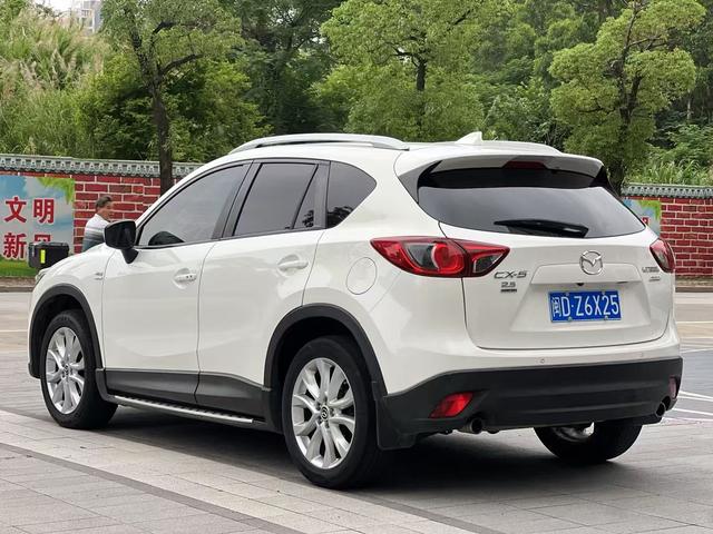 GEELY Monjaro MHEV 2016 #10 GEELY Monjaro MHEV 2016 car image #10