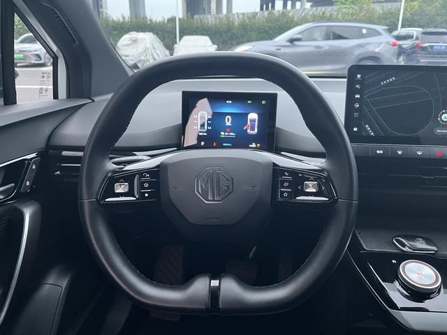 MG 4 EV 2023 car image #10