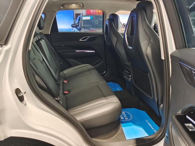 HongQi HS3 PHEV 2025 car image #10