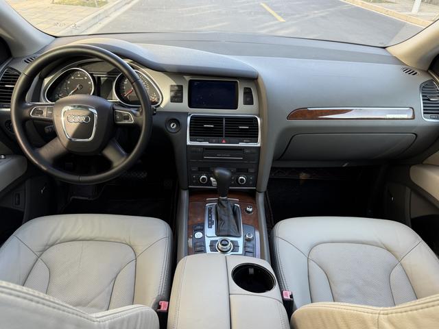 Mercedes-Benz SLK AMG 2009 car image #10