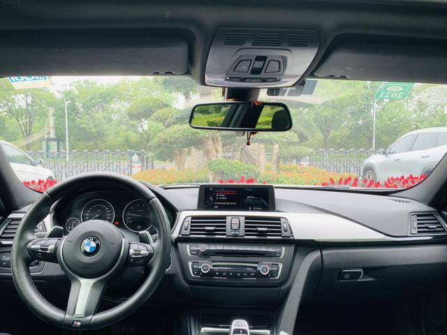 BMW iX M60 2015 #10 BMW iX M60 2015 صورة سيارة #10