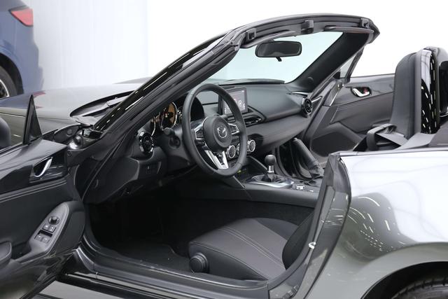 马自达 马自达CX-7(进口) 2023 汽车图片 #10