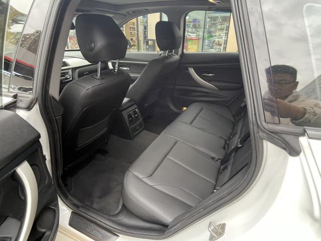 BMW i5 M60 2016 car image #10