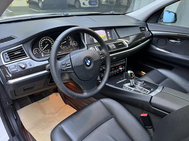 BMW X7 M60i 2014 #10 BMW X7 M60i 2014 car image #10