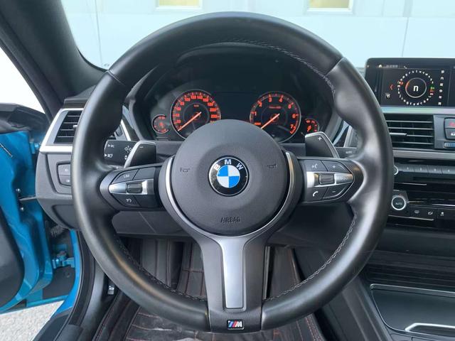 BMW X7 M60i 2017 car image #10