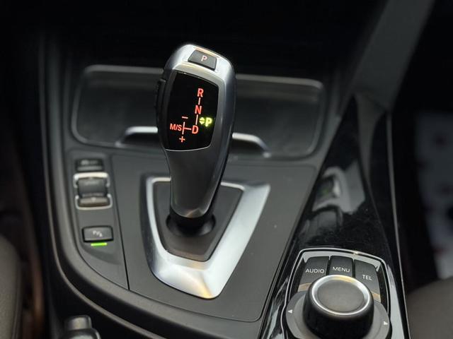 BMW X7 M60i 2016 car image #10