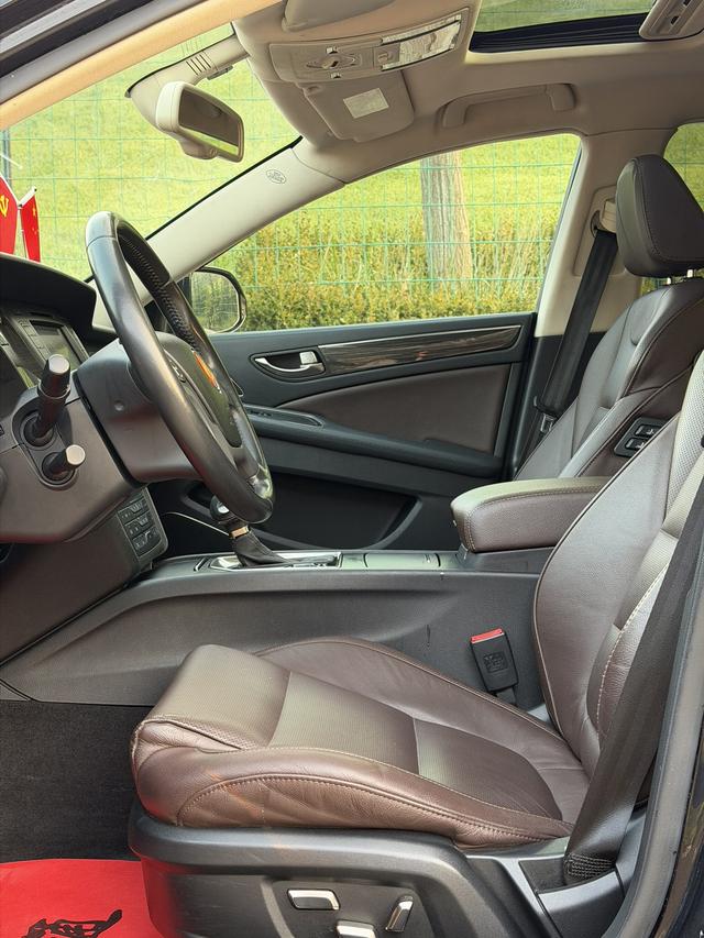 HongQi ShengShi 2017 #10 HongQi ShengShi 2017 imagen de coche #10