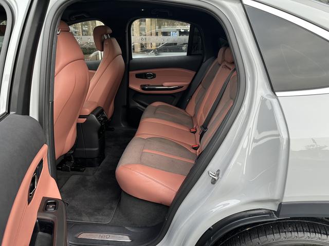 蔚来 蔚来EC6 2022 汽车图片 #10