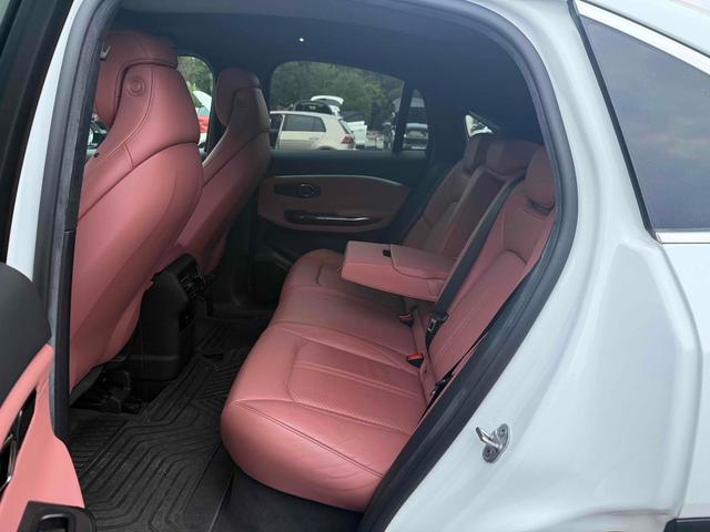 蔚来 蔚来EC6 2021 汽车图片 #10