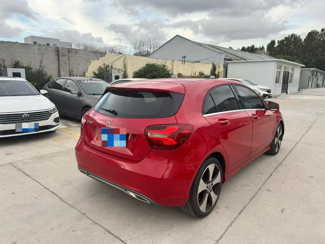 Mercedes-Benz A Class (Imported) 2018 #10 Mercedes-Benz A Class (Imported) 2018 car image #10