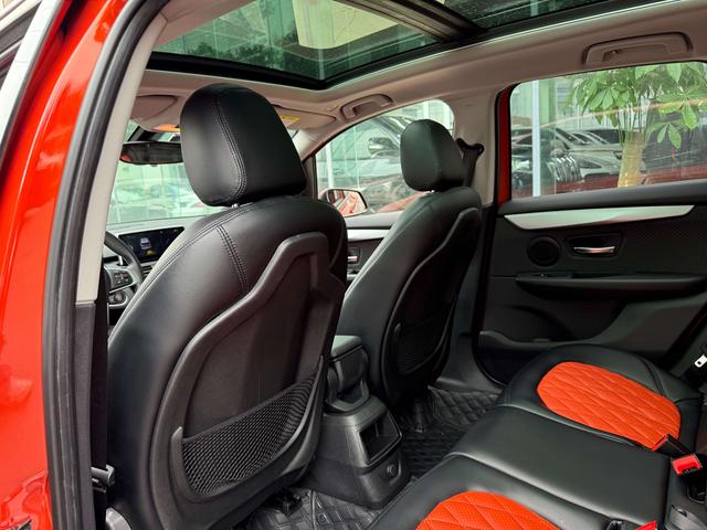 BMW 2 Series Tourer 2017 صورة سيارة #10