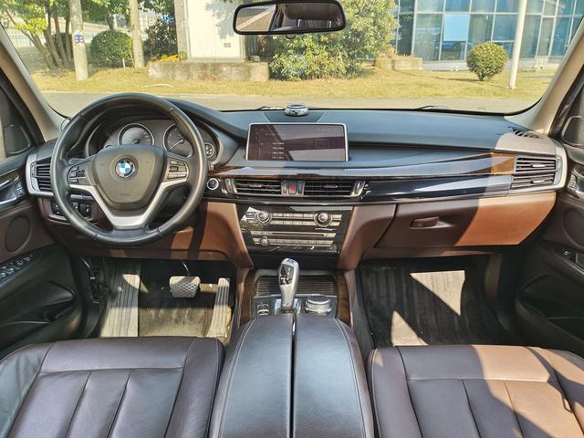 BMW X5 (Imported) 2017 #10 BMW X5 (Imported) 2017 car image #10