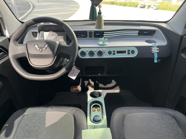 Wuling Hongguang MINI EV 2023 immagine di auto #10