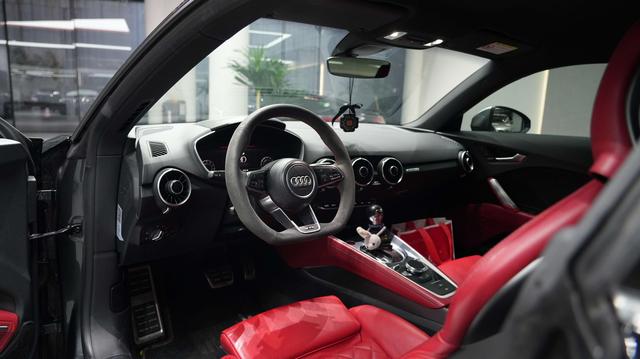 Audi TTS 2017 #10 Audi TTS 2017 car image #10