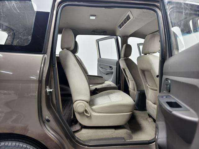 五菱汽车 五菱宏光 2015 #10 五菱汽车 五菱宏光 2015 汽车图片 #10