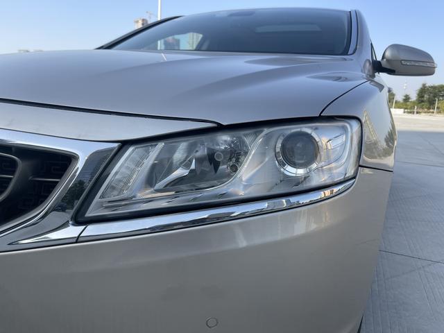 GEELY Ulion 2015 immagine di auto #10